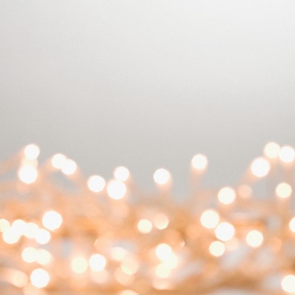 Welcome To My Closet! ✨ - Picture 5 of 8